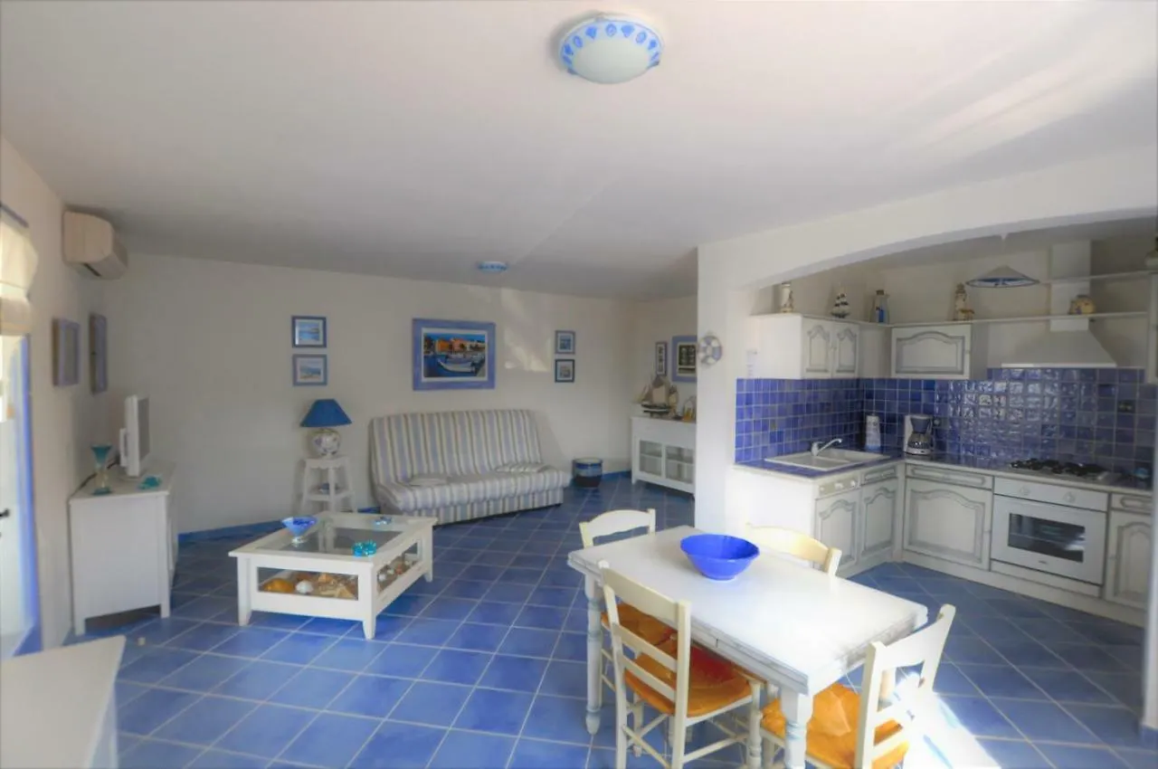 Residence U Melu Grand T2 Bleu En Rez De Jardin Tiuccia 0*,